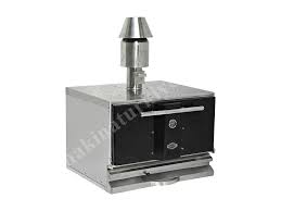 PROFESSIONAL CHARCOAL OVEN - BLACK